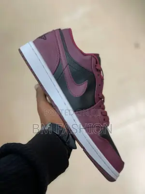 Air Jordan 1 Low Burgendy X Black X White Sole
