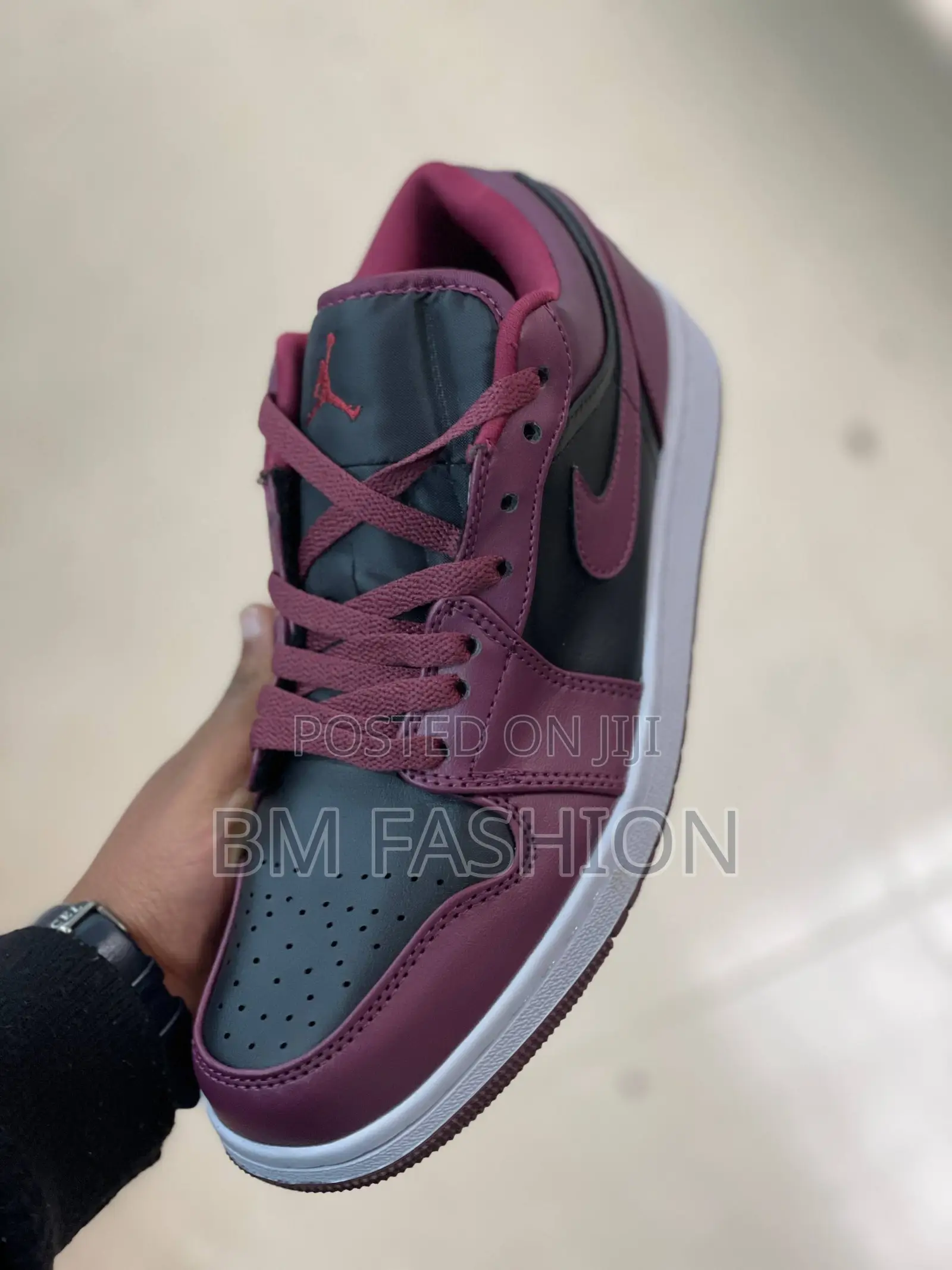 Air Jordan 1 Low Burgendy X Black X White Sole