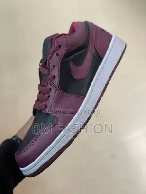 Air Jordan 1 Low Burgendy X Black X White Sole