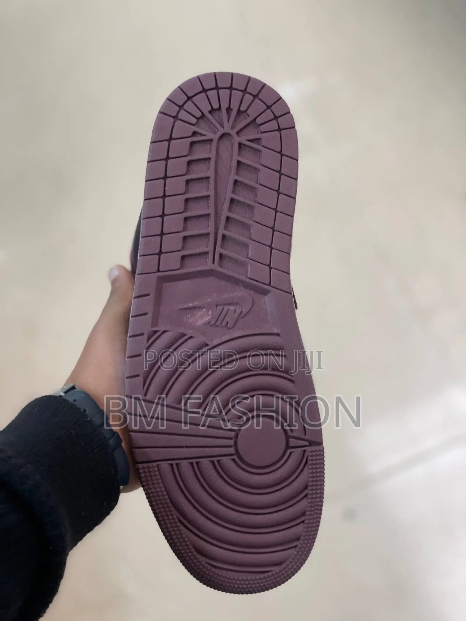 Air Jordan 1 Low Burgendy X Black X White Sole