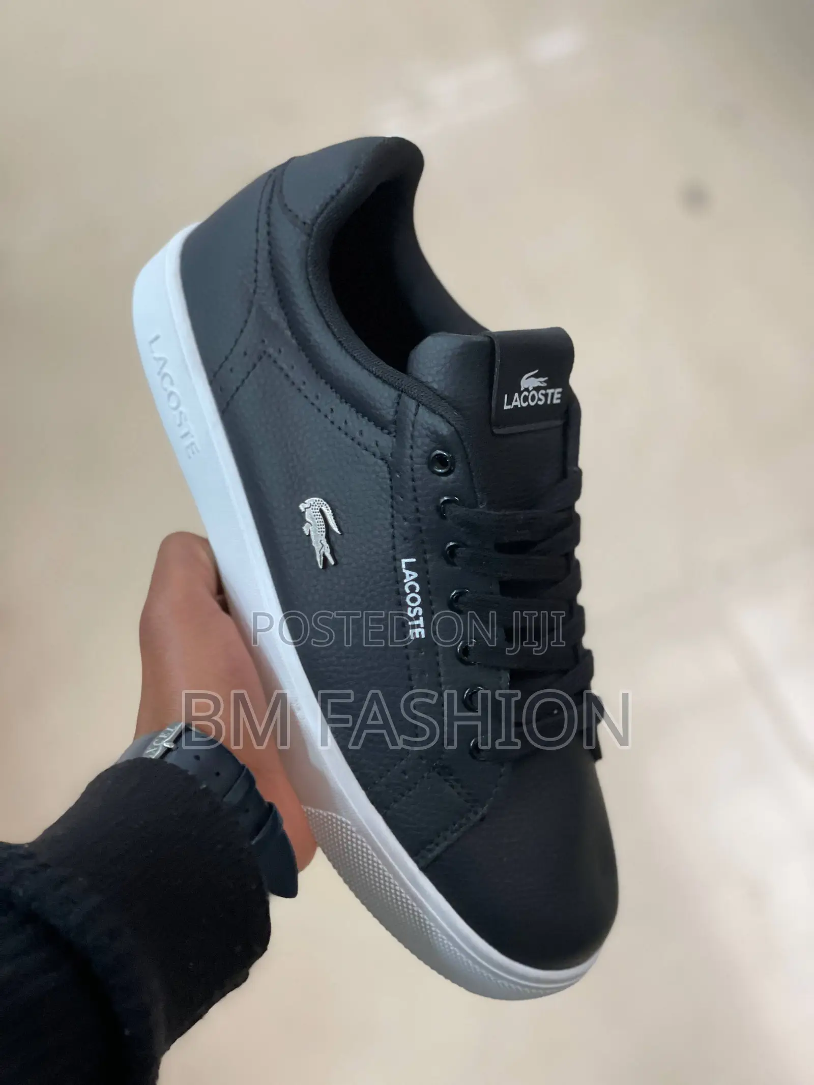 Lacoste Mens Quality Black and White Everyday Wear Flats