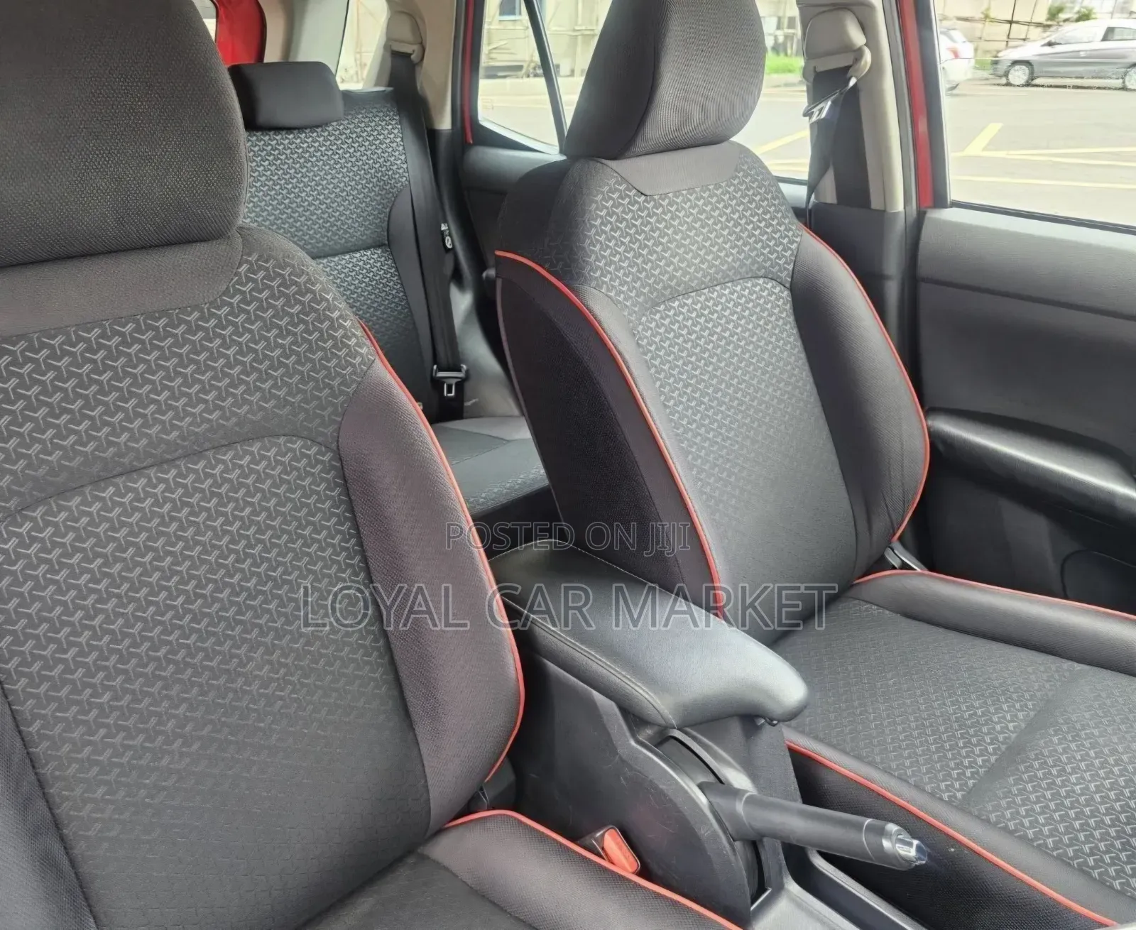 Toyota Raize 2022 Red