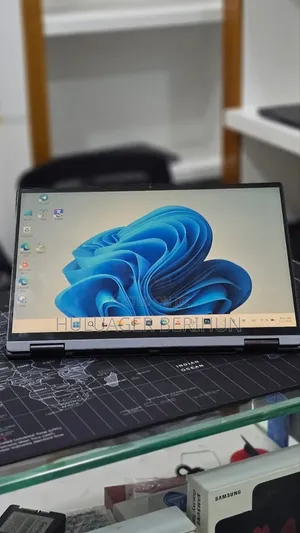 New Laptop Lenovo ThinkPad Yoga 16GB Intel Core Ultra 5 SSD 512GB
