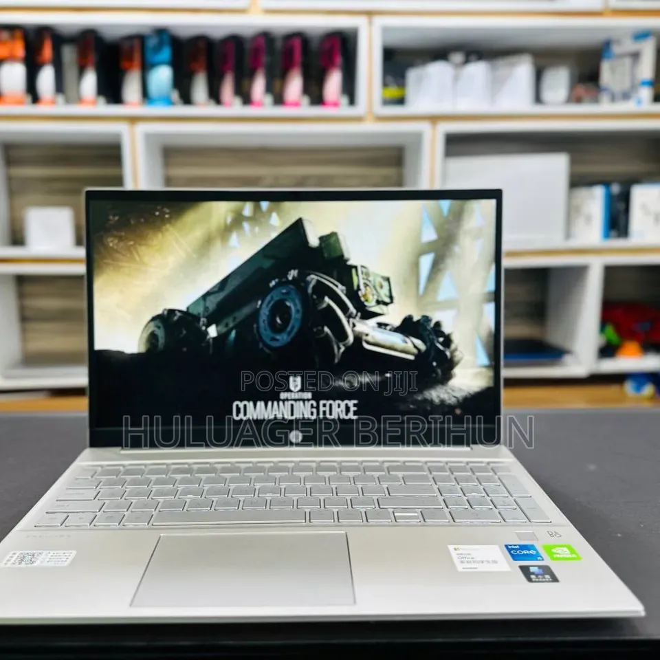 New Laptop HP Pavilion 15 16GB Intel Core i5 SSD 512GB