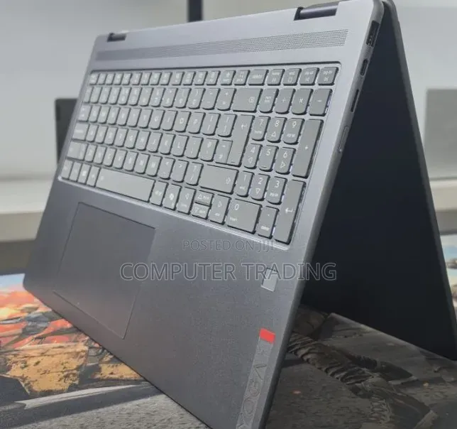 New Laptop Lenovo Yoga 260 16GB Intel Core Ultra 5 SSD 512GB