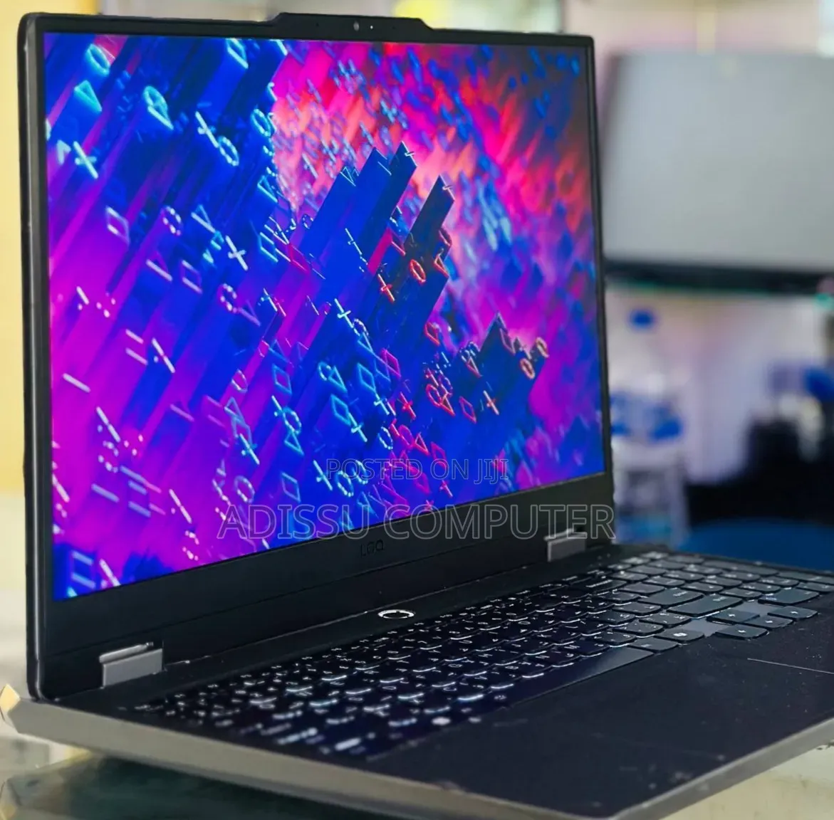 New Laptop Lenovo LOQ 15AHP10 12GB Intel Core i5 SSD 512GB
