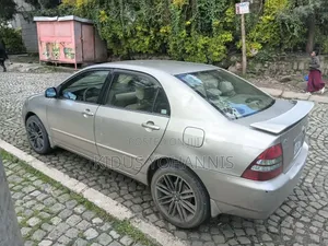 Toyota Corolla 2003 Ivory