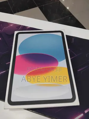 New Apple iPad (2025) 128 GB