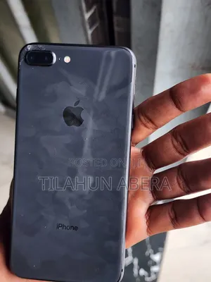 Apple iPhone 8 Plus 64 GB Black