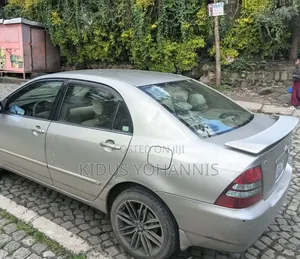 Toyota Corolla 2003 Ivory
