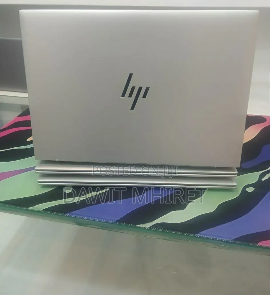 New Laptop HP EliteBook 840 G10 16GB Intel Core i7 SSD 512GB