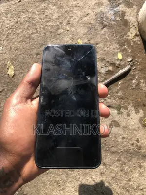 Tecno Spark 30C 128 GB Black