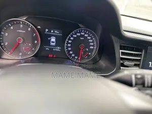 Hyundai Avante 2020 Gray