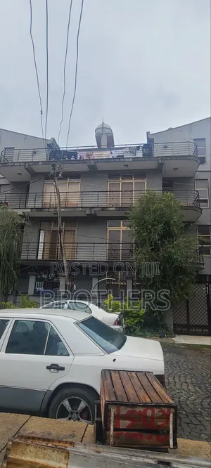 4bdrm House in Bole for sale