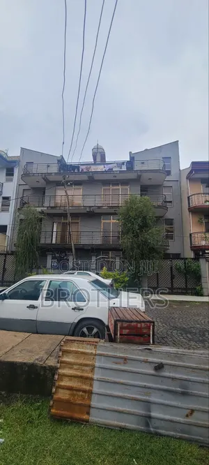 4bdrm House in Bole for sale