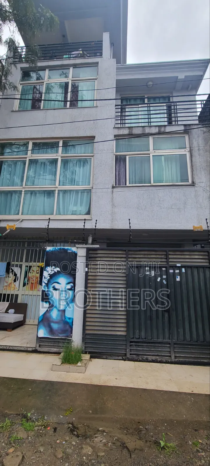 4bdrm House in Bole for sale