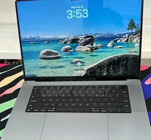 New Laptop Apple MacBook Pro 2021 M1 32GB Apple M1 Pro SSD 512GB
