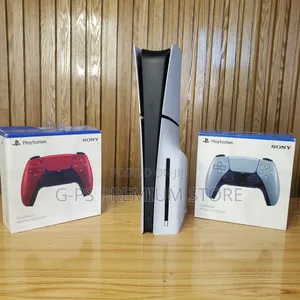 PS5 Slim Dubai Used ከ1 ኦርጅናል ጆይስቲክ ጋር - በትልቅ ዲስካውንት በብዛት አስገብተናል!