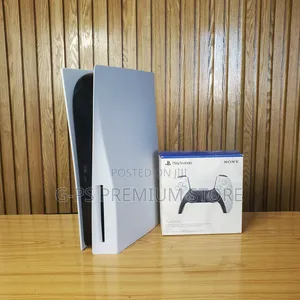  በታላቅ ዲስካውንት! PS5 Fat (Dubai Used) ከ1 ጆይስቲክ ጋር በብዛት አስገብተናል
