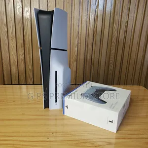 በትልቅ ዲስካውንት! PS5 Slim (Dubai Used) ከ1 ጆይስቲክ ጋር በብዛት አስገብተናል