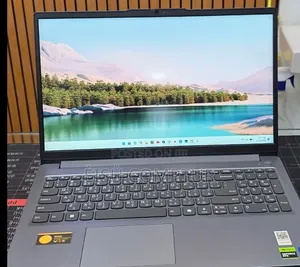 New Laptop Lenovo LOQ 15AHP10 12GB Intel Core i5 SSD 512GB