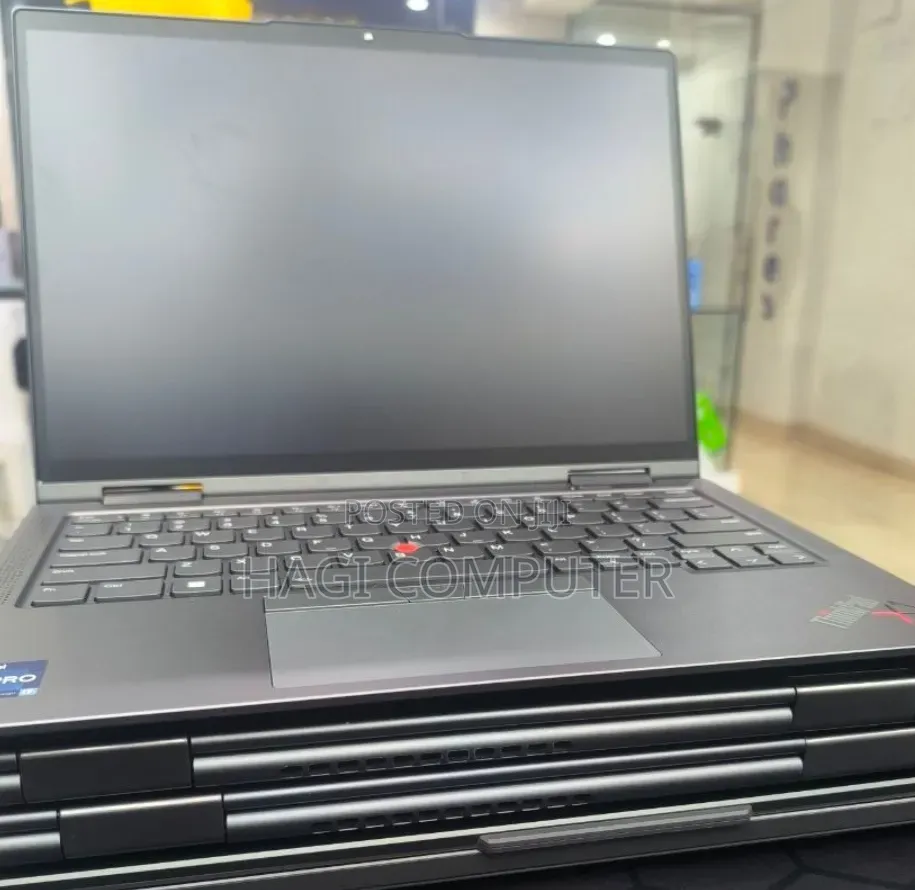 New Laptop Lenovo ThinkPad X1 Yoga 32GB Intel Core i7 SSD 1T