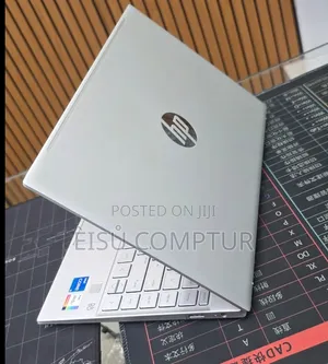 New Laptop HP Pavilion 15 8GB Intel Core i5 SSD 512GB