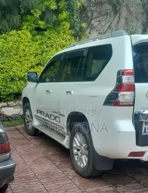 Toyota Land Cruiser Prado 2014 White