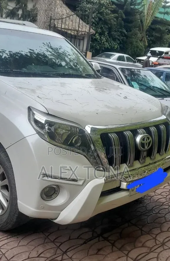 Toyota Land Cruiser Prado 2014 White