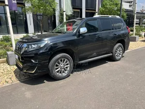 Toyota Land Cruiser Prado 2020 Black
