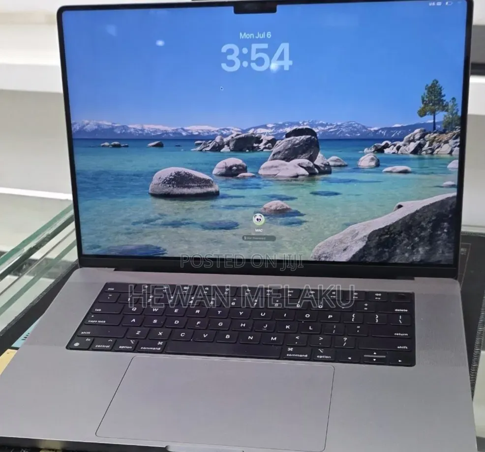 New Laptop Apple MacBook Pro 2021 M1 32GB Apple M1 Max SSD 1T