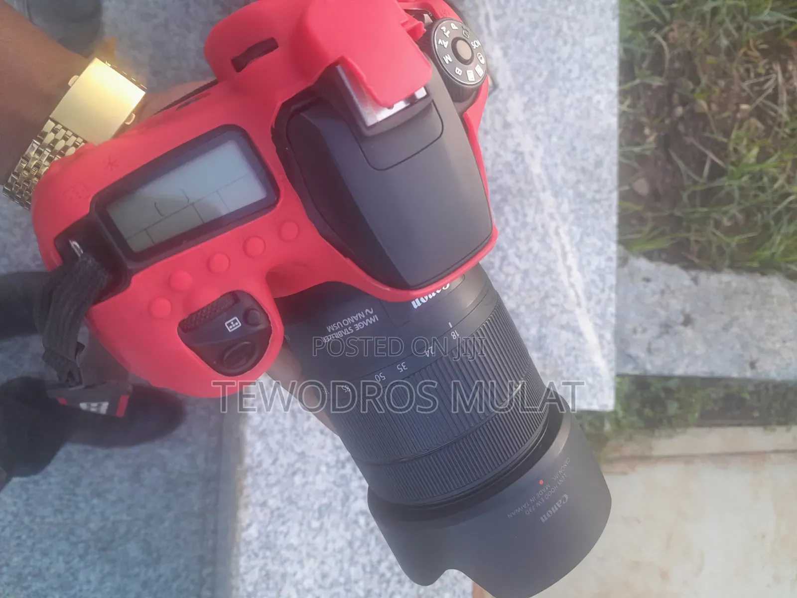 Canon 90 D