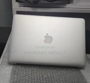 New Laptop Apple MacBook Air 2017 8GB Intel Core i5 SSD 128GB