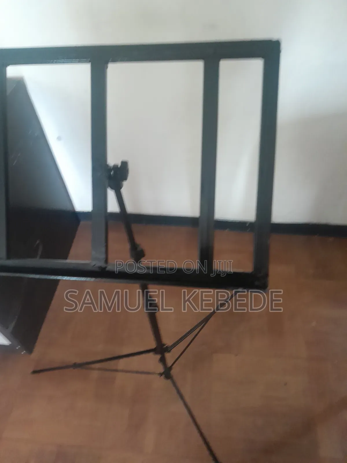 Music Sheet Stand