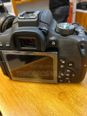 Canom Eos 800d