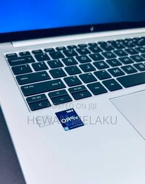 New Laptop HP EliteBook 840 G10 16GB Intel Core i7 SSD 512GB