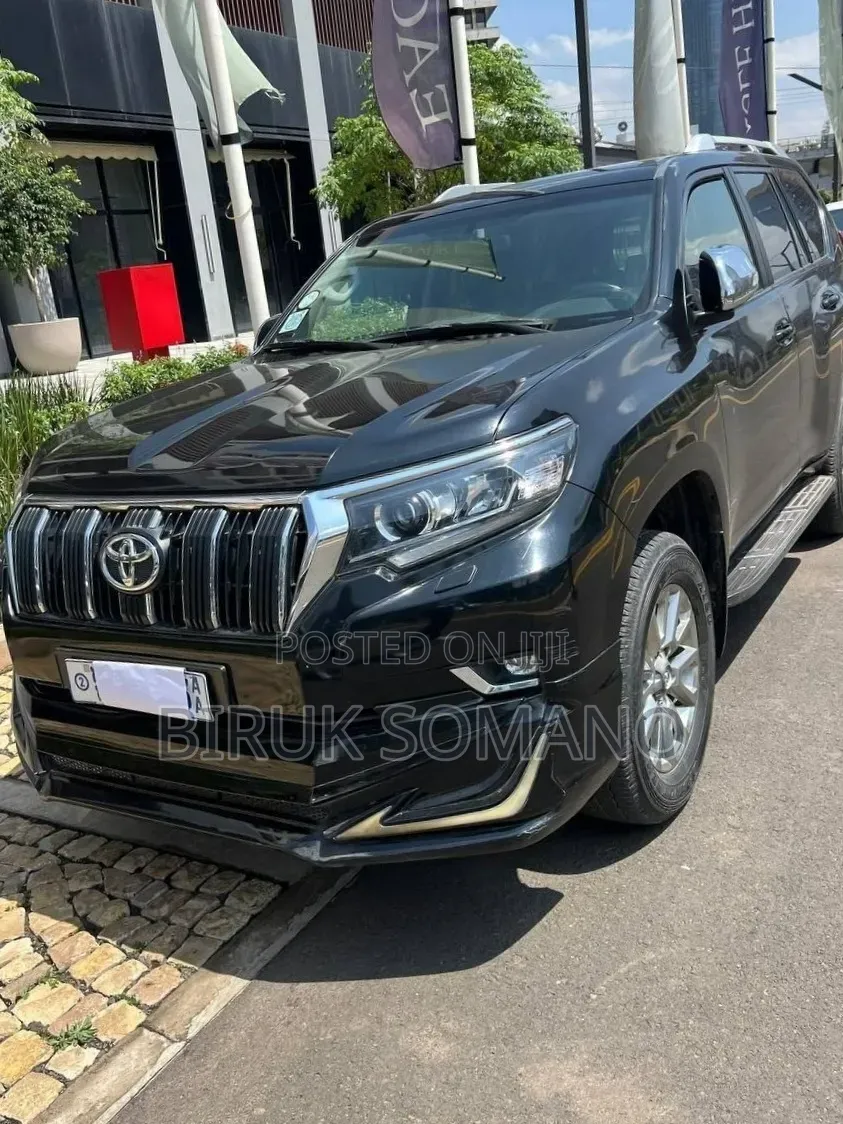 Toyota Land Cruiser 2020 Black