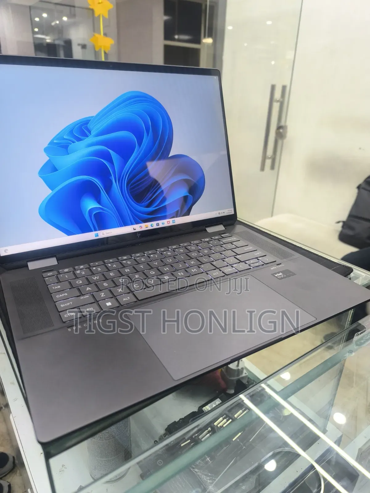 New Laptop HP Spectre X360 15 16GB Intel Core Ultra 7 SSD 1T