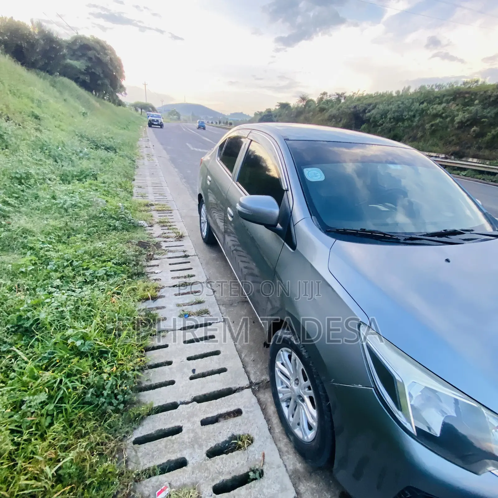 Mitsubishi Attrage 2021 Gray
