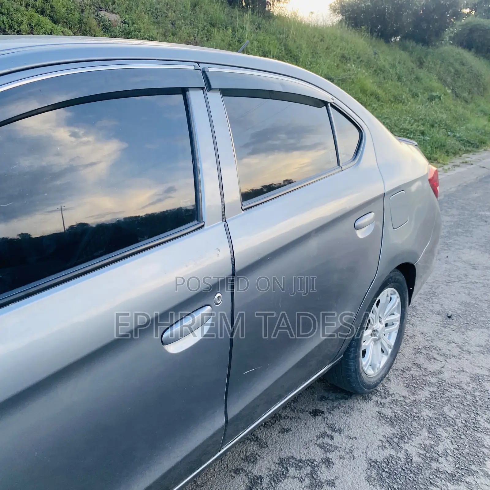 Mitsubishi Attrage 2021 Gray