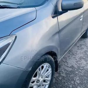 Mitsubishi Attrage 2021 Gray