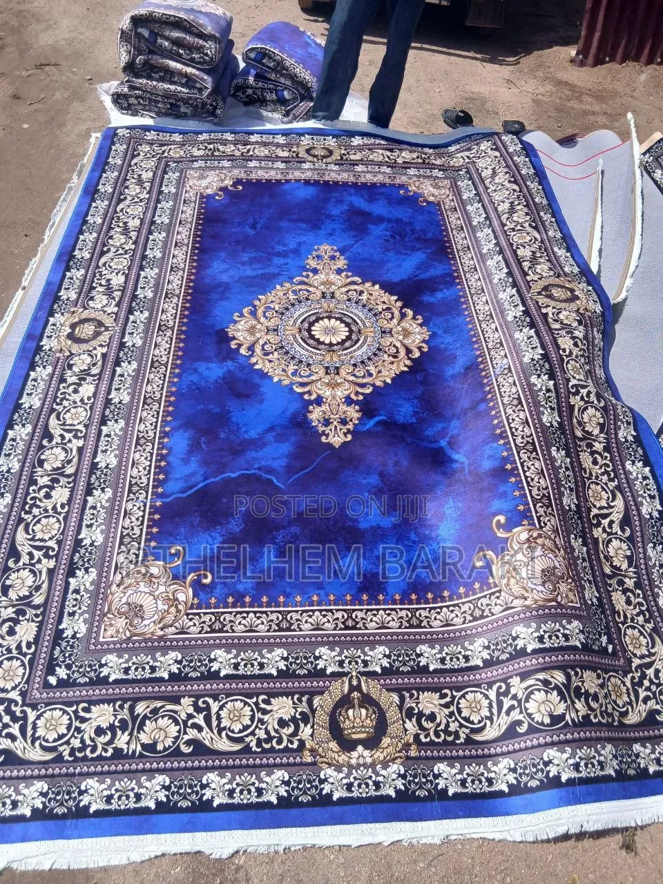 ምንጣፍ በተለያየ አይነት ዲዛይን