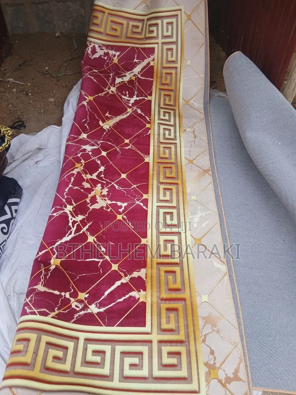 ምንጣፍ በተለያየ አይነት ዲዛይን