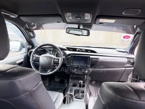 Toyota Hilux Revo Double Cab Deisel 2.8 RWD 2022