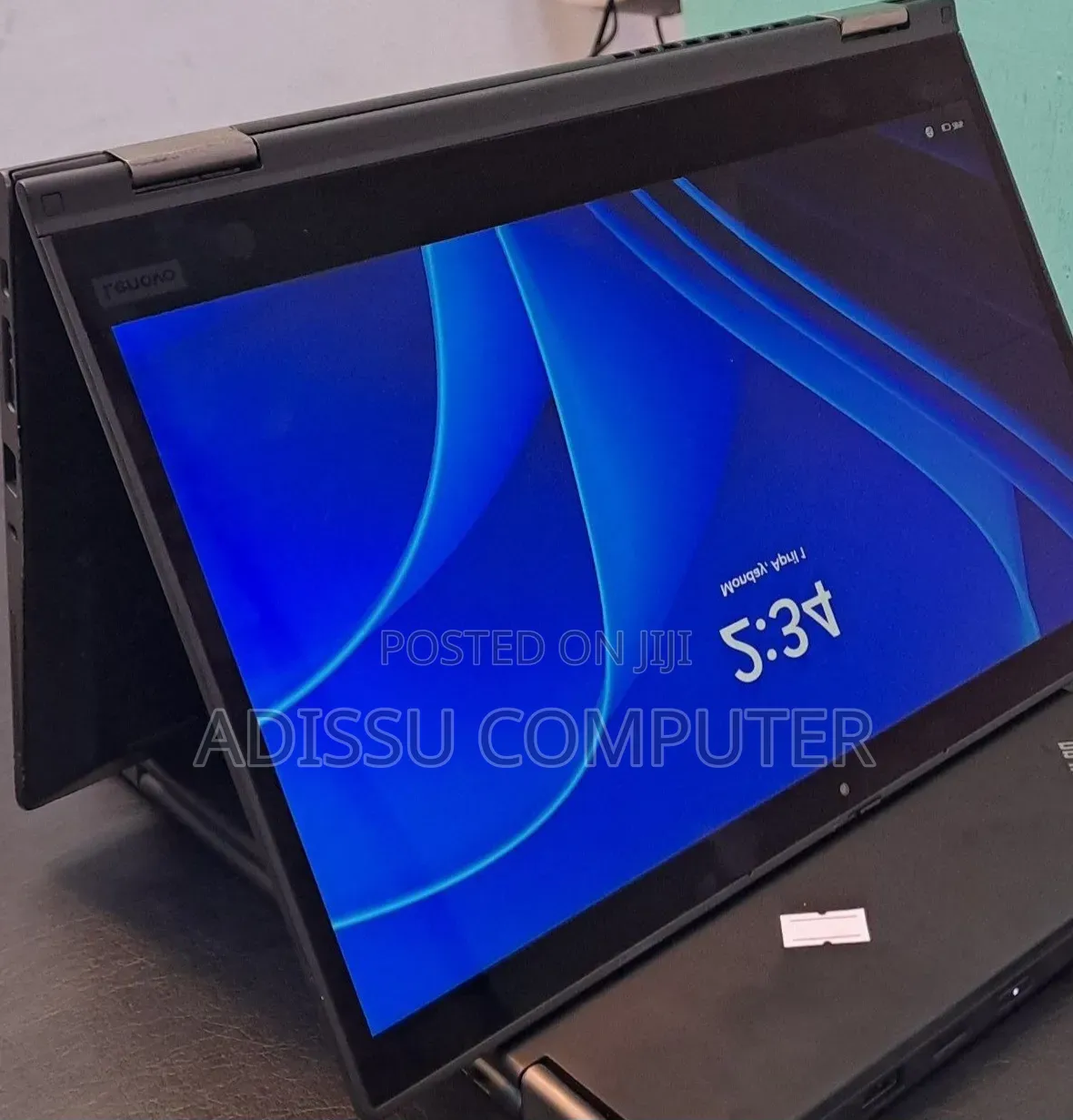 New Laptop Lenovo ThinkPad X390 Yoga 8GB Intel Core i5 SSD 256GB
