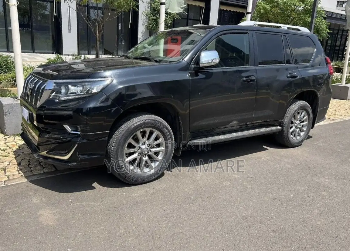 Toyota Land Cruiser Prado 2020 Black