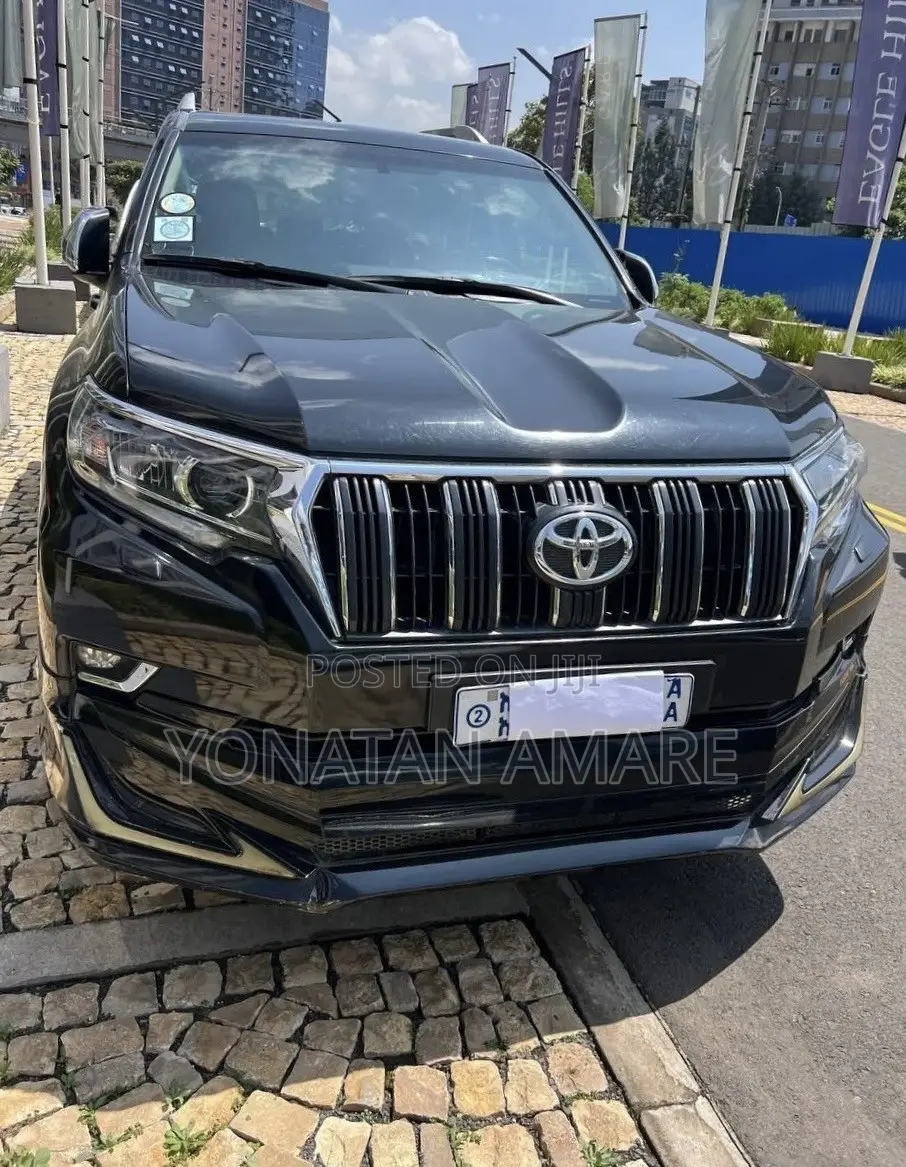 Toyota Land Cruiser Prado 2020 Black