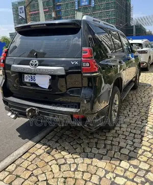 Toyota Land Cruiser Prado 2020 Black