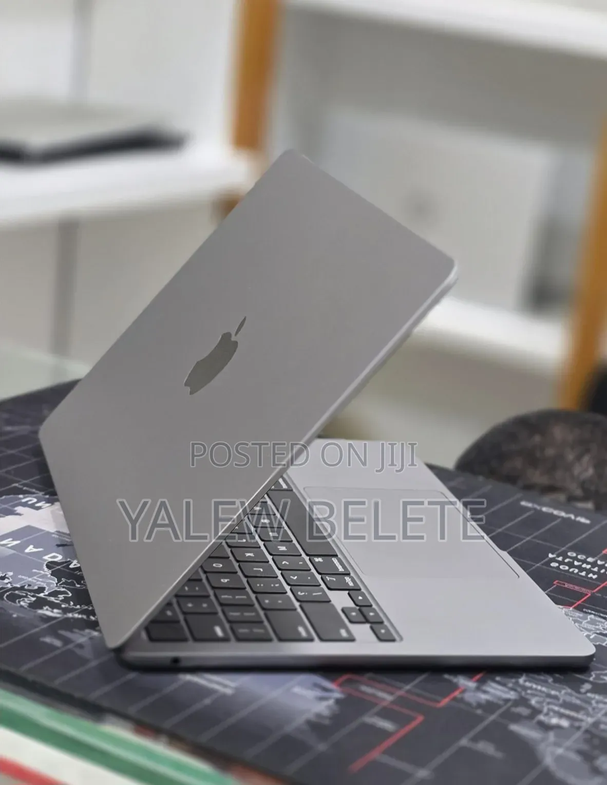 New Laptop Apple MacBook Air 2022 M2 8GB Apple M2 SSD 256GB