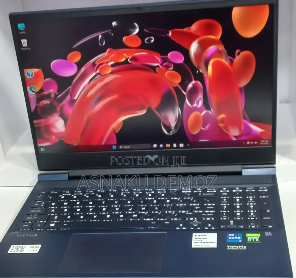New Laptop HP Victus 16 16GB Intel Core i7 SSD 256GB